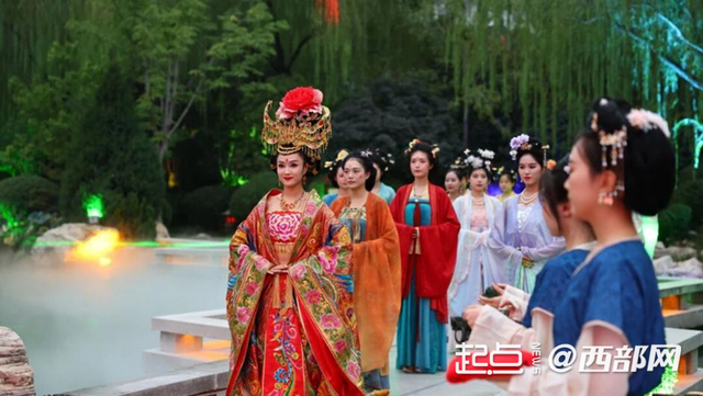 秦风唐韵引领“双节”文旅热潮 陕西揽客有道彰显“硬实力”