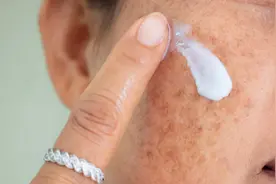 女子做皮肤护理致面部损伤，多日痛得无法入睡！涉事美容馆被判赔偿6000余元图片