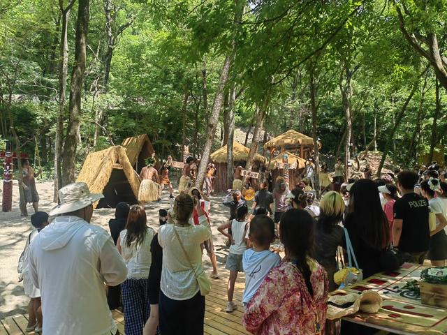 景区“野人”出没博眼球背后，中小景区正面临生存困境