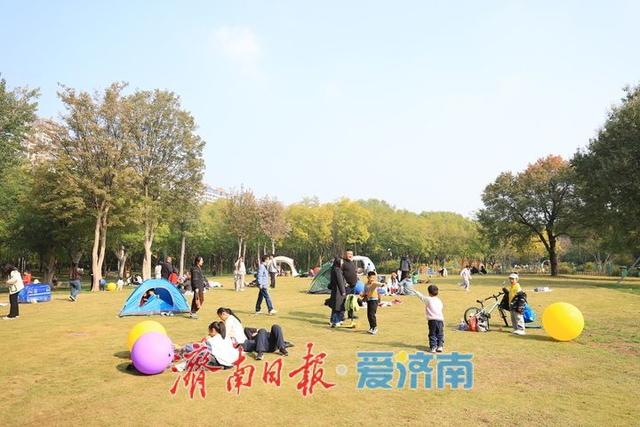 露营休憩享受周日好时光