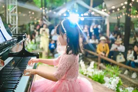 重庆：幼儿园举行森林音乐会 多彩活动迎儿童节图片