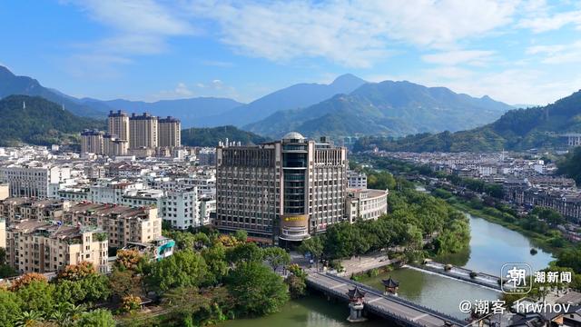 晚潮｜寻味畲乡：鸿宾酒店里的烟火与文脉