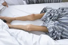 女子减肥变厌食症，体重只剩40余斤，家人紧急送医……图片