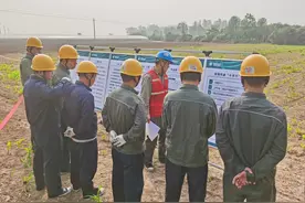 国网民权县供电公司：联合带电作业  守护群众用电图片