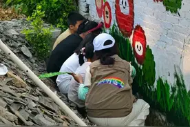 画笔绘出“双果”：郁南茆岭村的艺术振兴小故事图片