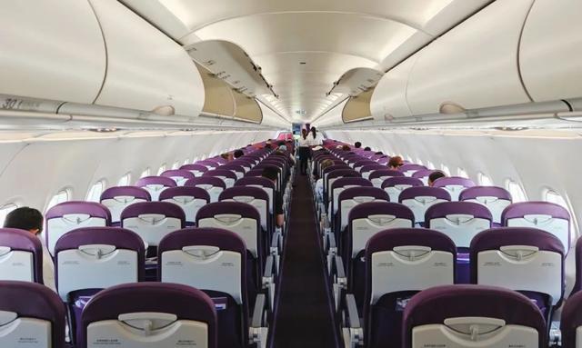 低成本航空大揭秘：行李政策、票价对比与出行技巧全攻略