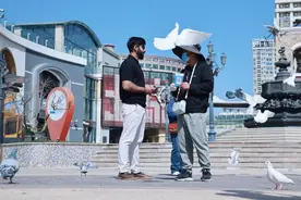 “入境消费友好型商圈计划”启动 ，支付宝、VISA等参与共建图片