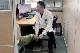 9岁男孩晨跑后骨头“累”断！医生：运动要换花样图片