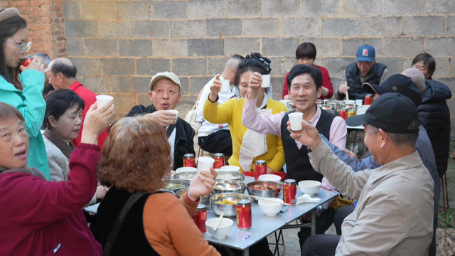 暖冬普者黑：让旅居客“赖”到春节