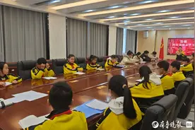 枣庄市第十五中学南校区（勤为学校）开展学雷锋故事读书会活动图片