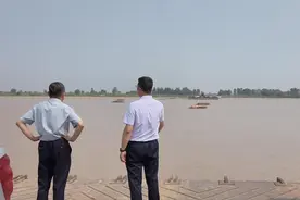 垦利河务局开展浮桥拆除专项督导检查图片