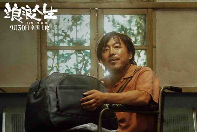 国庆档现实题材电影何以备受关注