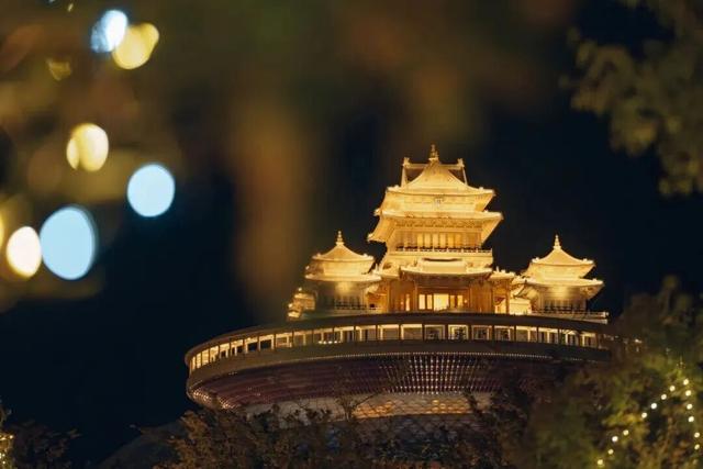 运营时间调整！沉浸式光影秀限定开放！