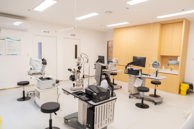 再见，玉林烟草大厦