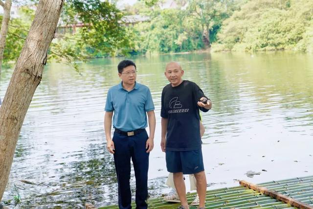 喻军调研督导文旅项目建设和防溺水工作
