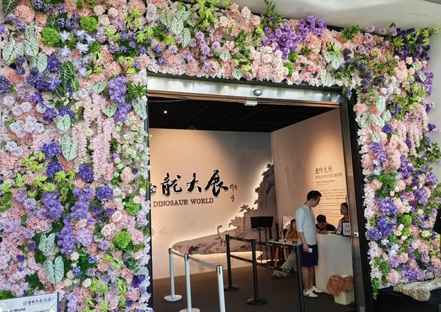 “疯狂恐龙周”第四弹，七夕不“恐”龙！
