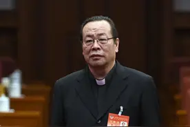 全国政协委员李山：做好桥梁纽带 讲好中国天主教故事图片