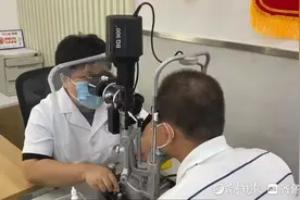 岛城首例巩膜镜在青岛眼科医院成功验配图片