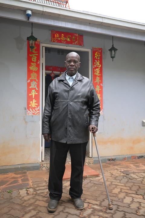 走过峥嵘岁月 共赴现代化新征程——习近平主席复信津巴布韦老战士寄语中非友好续写新篇