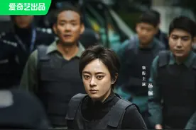 孙俪罗晋联手破案，悬疑刑侦剧《乌云之上》今日开播图片
