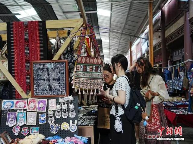 人这一辈子，一定要去一趟凯里！