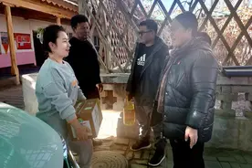 我和亲戚一起过元旦图片