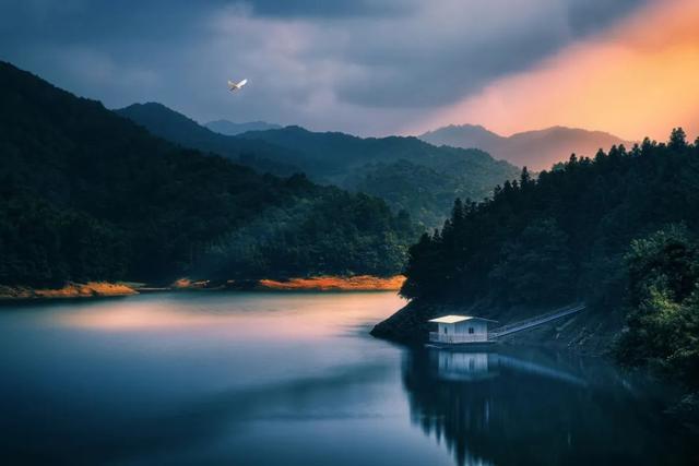 山水围城，在“天然盆景”体验江西式浪漫！
