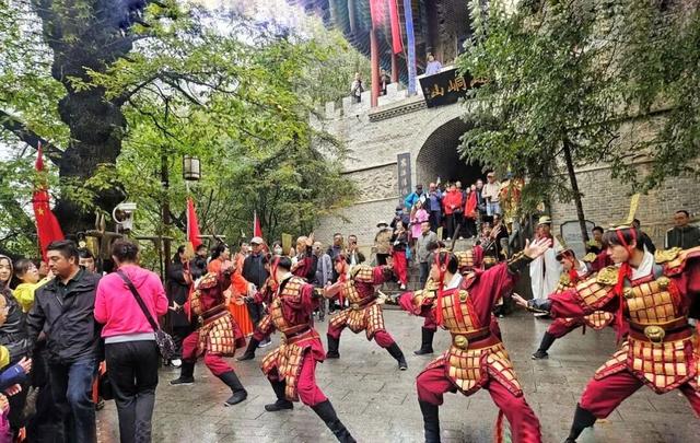 秋雨润物 文旅生金——平凉国庆黄金周实现旅游花费83281.6万元