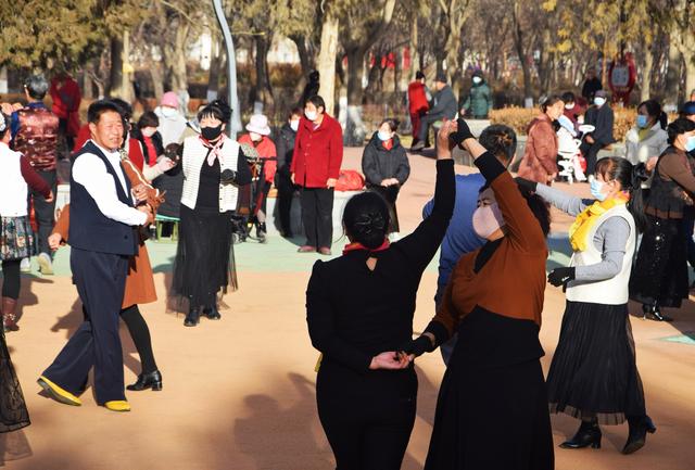 ​组图丨西郊公园的冬日慢时光