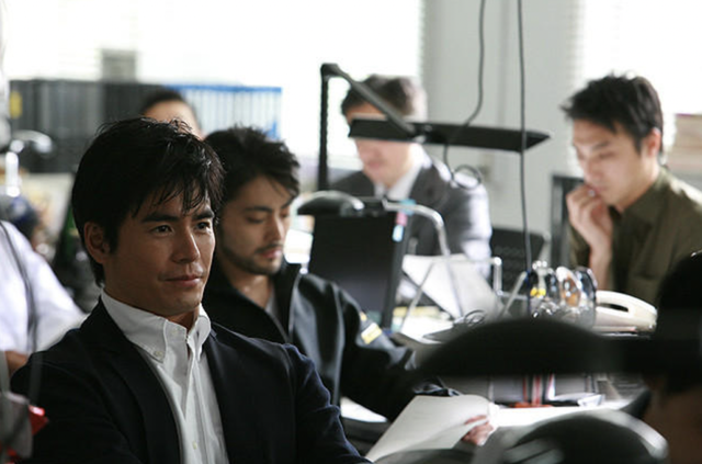 从保险职员到小说大师：贵志佑介的笔下藏着怎样的日本社会？