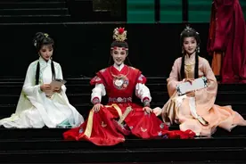 《我的大观园》编剧：陈丽君版贾宝玉符合当下审美图片