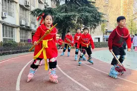 “小哪吒”勇闯新学期，文化传承舞动开学季图片
