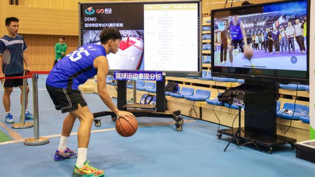 既解决专业训练的大麻烦，又能当普通人的私教，AI的体育“绝活”可不少