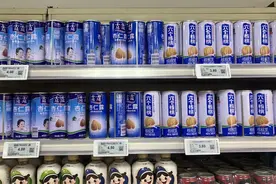 忙着刷墙和直播卖货的承德露露业绩创新高图片