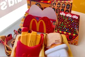 麦当劳“麦麦对讲机”发售，点餐小程序崩了？麦当劳回应图片