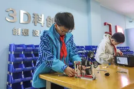 浙江嘉兴：推进中小学人工智能教育图片