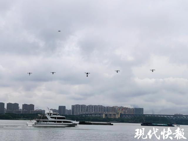 南京低空经济应用场景“上新”，长江上的“外卖小哥”来了