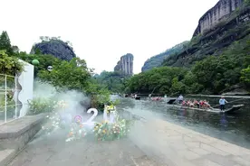 520最甜蜜路线来了！带TA去赴一场山盟海誓→图片