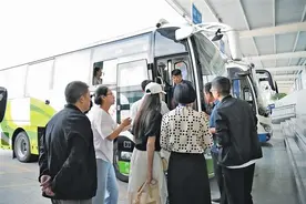 “陆良-昆明”城际公交正式开通运营图片