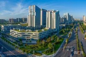 走进园区看企业|湖南衡阳：“帮代办”助力工程建设跑出“加速度”图片