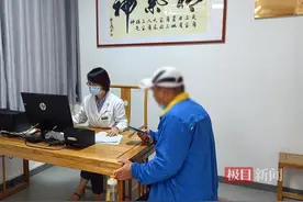 男子“爱着急”时常满头大汗，专家提醒：当心患上广泛性焦虑障碍图片