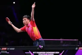 向鹏苦战七局淘汰莫雷加德，国乒队提前包揽中国大满贯五项冠军图片