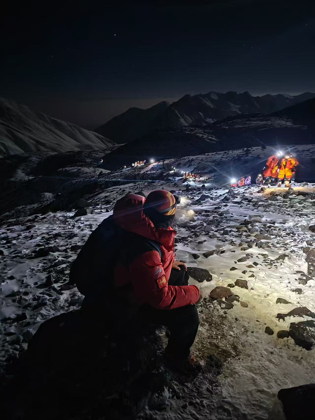 青海：“向导经济”撬动牧民转型新路径