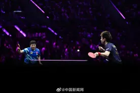 梁靖崑重庆冠军赛8强图片