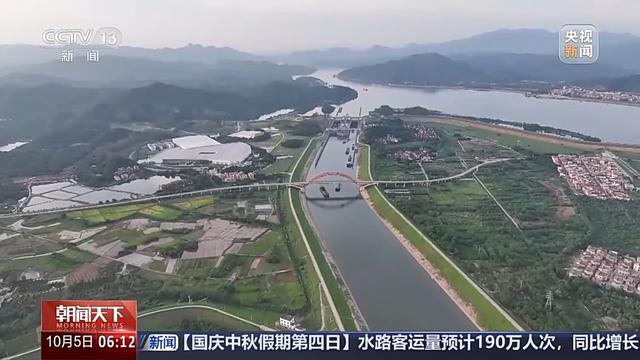 漂流、水上乐园、江边咖啡……一滴水解锁N种新玩法