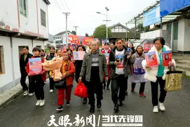 千里寻亲，宝贝回家∣被拐26年的杨阳回家团圆图片