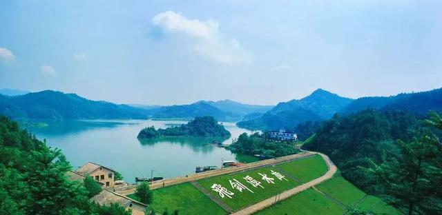 开篇即惊艳！这方桃源藏着“神仙故事”