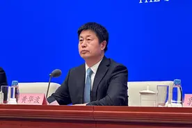 基本医保迎来利好！扩大共济账户范围、提高大病保险封顶线等图片