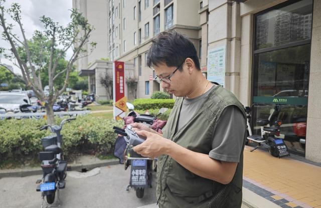 头顶无人机，脚下警戒线！金山石化街道“快准狠”守护居民安全