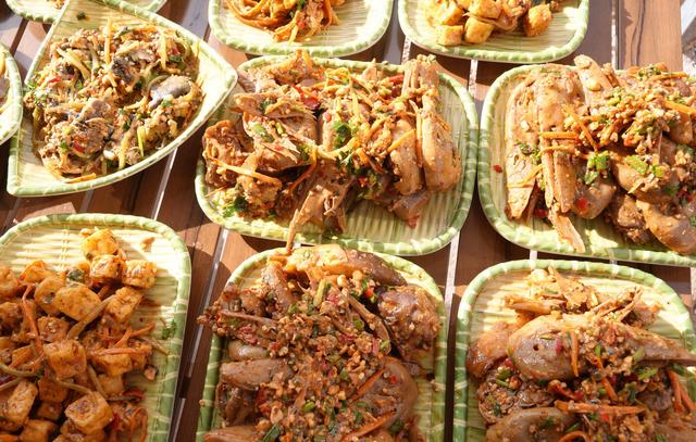 西盟：佤部落周末乐 “香”约佤山 果“力”全开